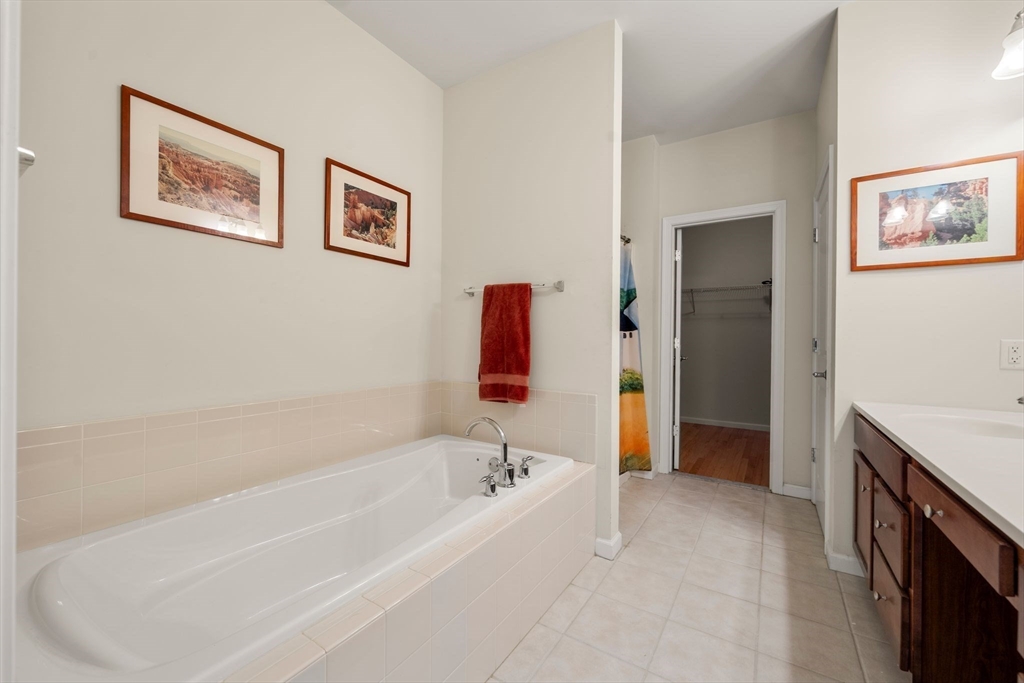 31 Stonebridge Dr # 31 Property Photo 19