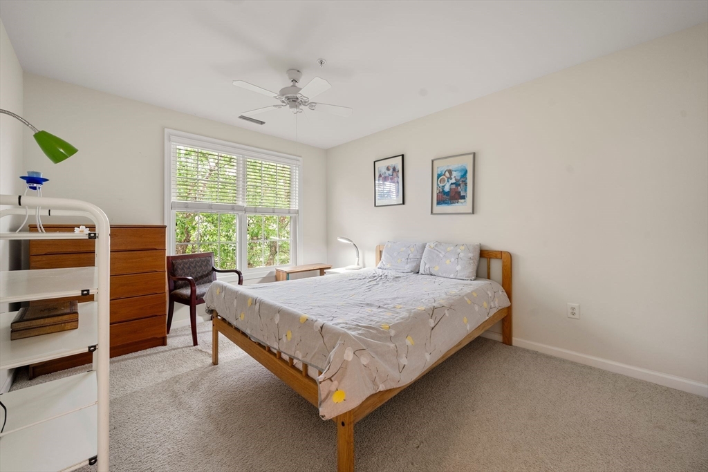 31 Stonebridge Dr # 31 Property Photo 25