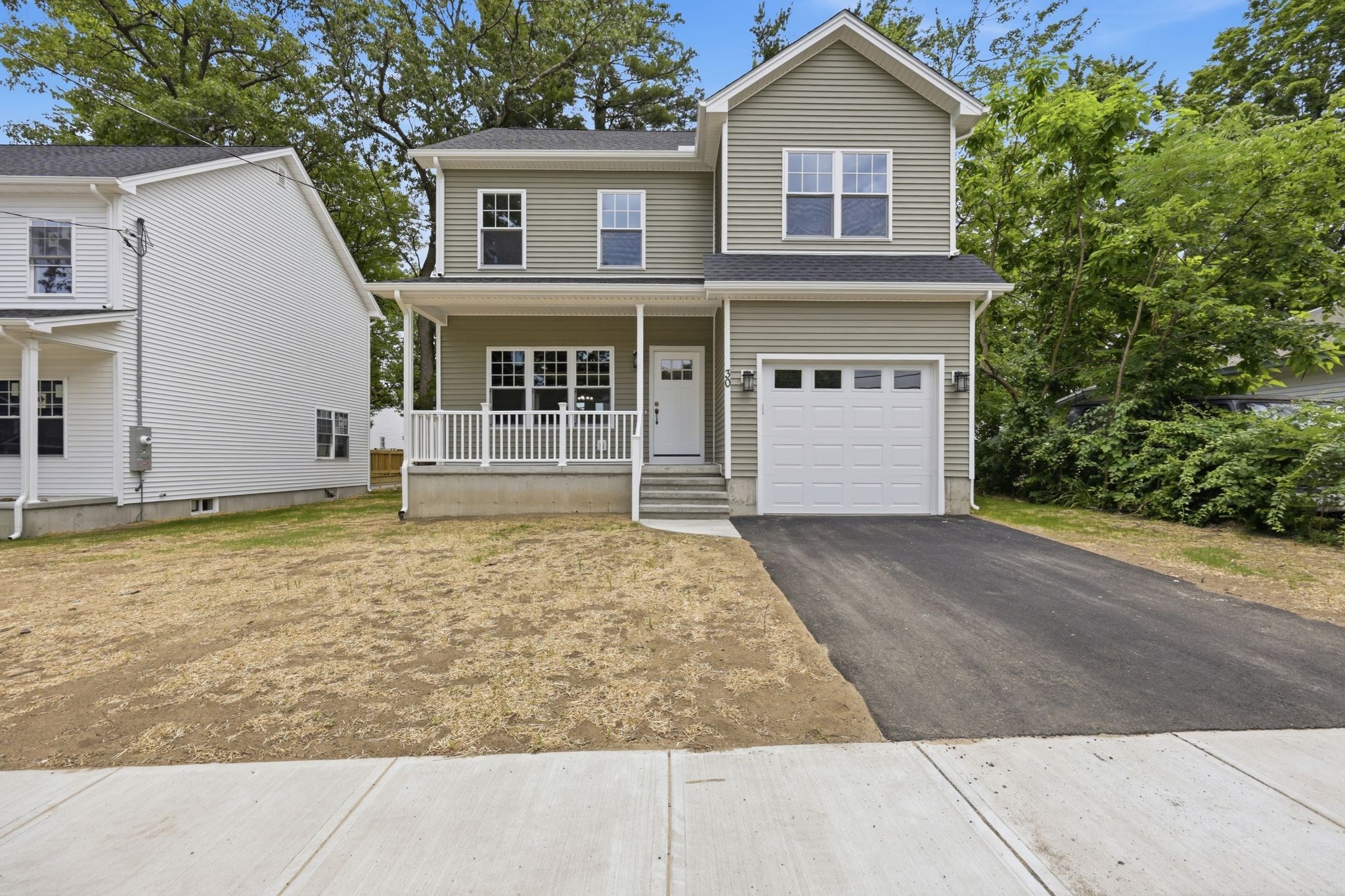 30 Goldenrod Property Photo 1