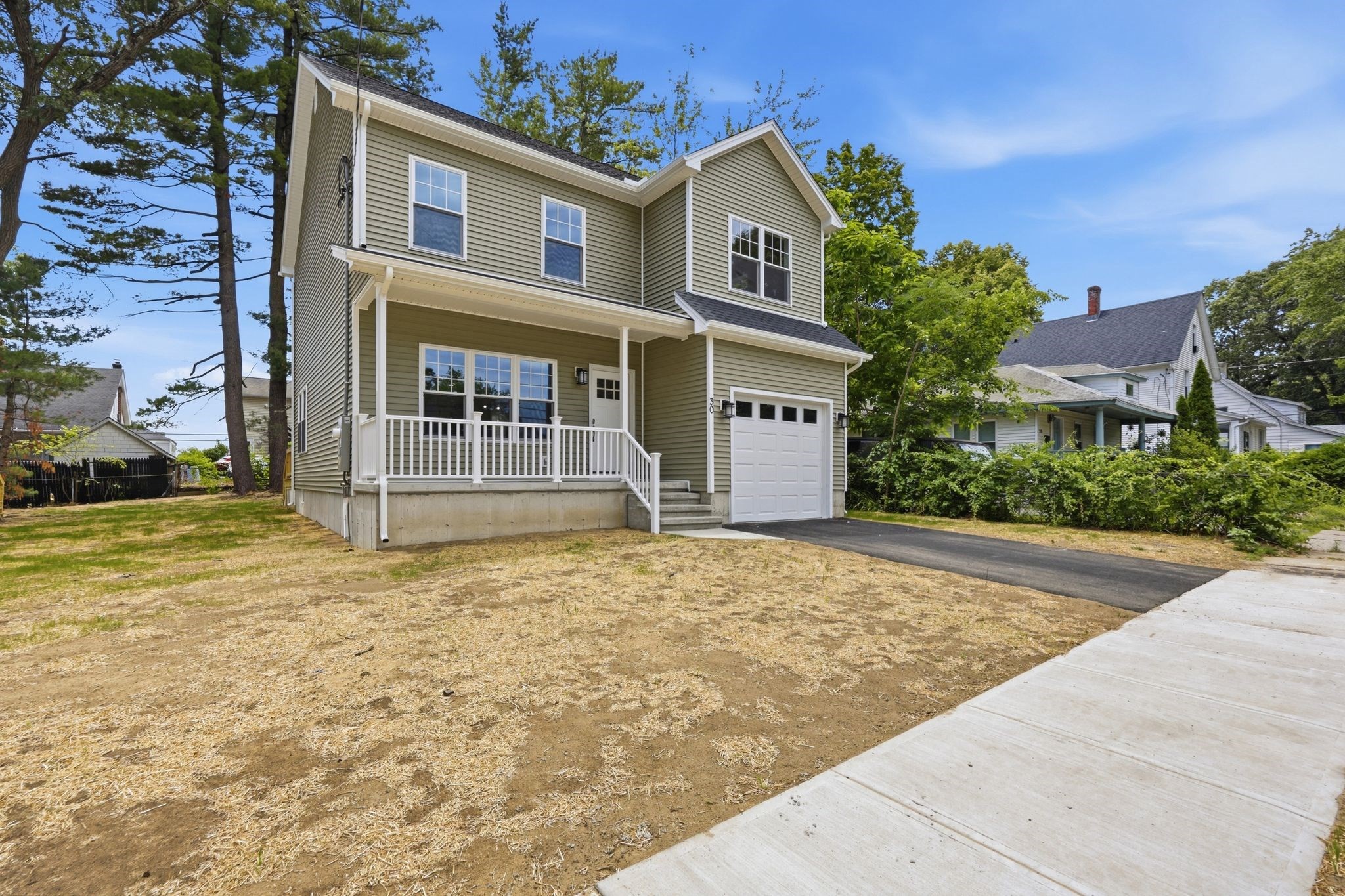 30 Goldenrod Property Photo 2