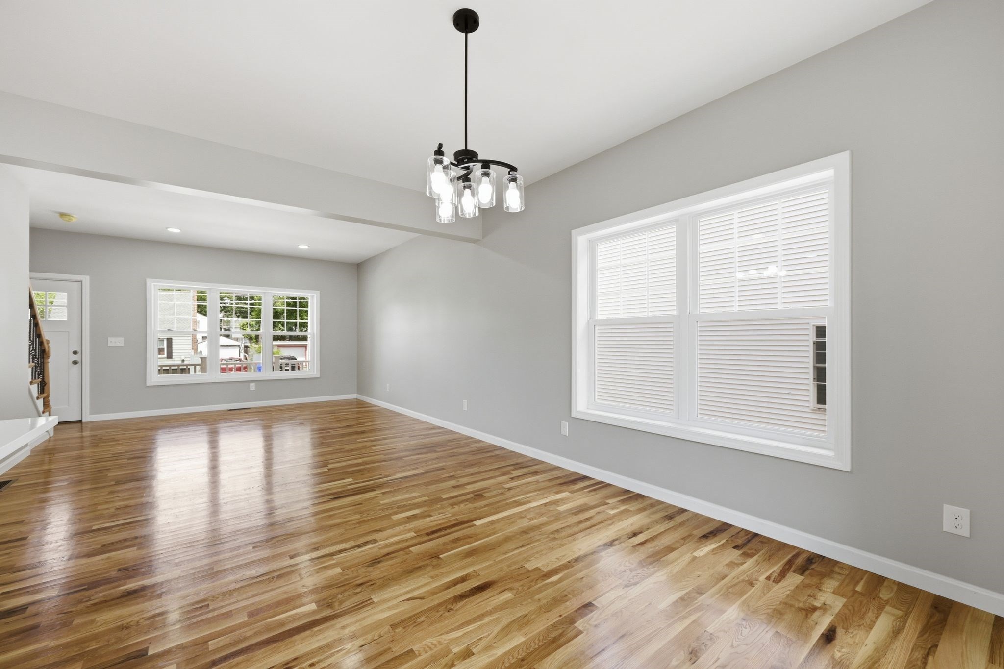 30 Goldenrod Property Photo 13