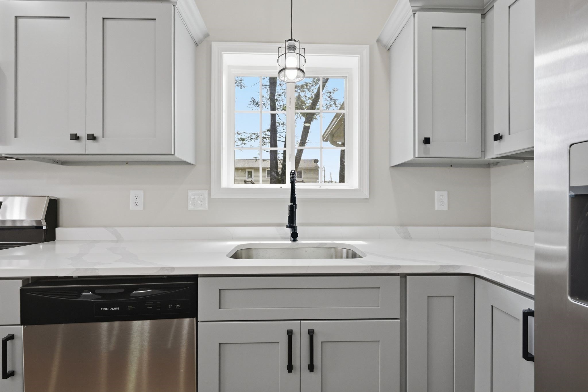 30 Goldenrod Property Photo 20