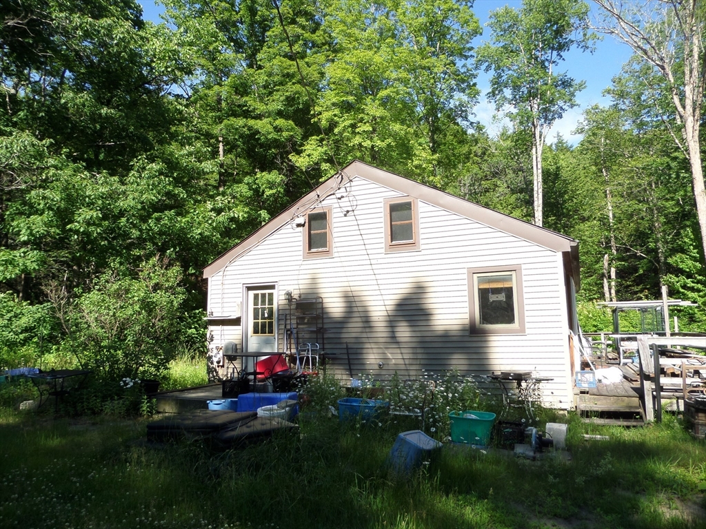 30 River Rd Property Photo 3