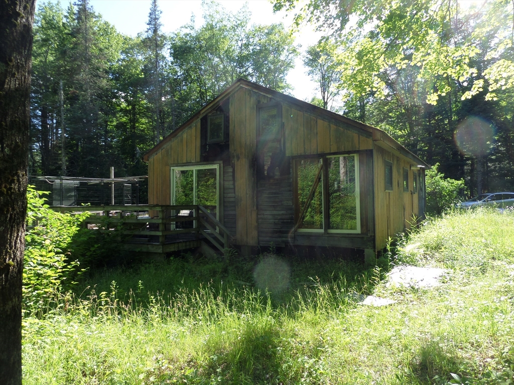 30 River Rd Property Photo 8