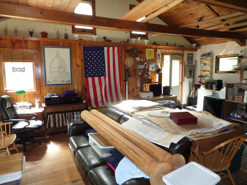 30 River Rd Property Photo 20