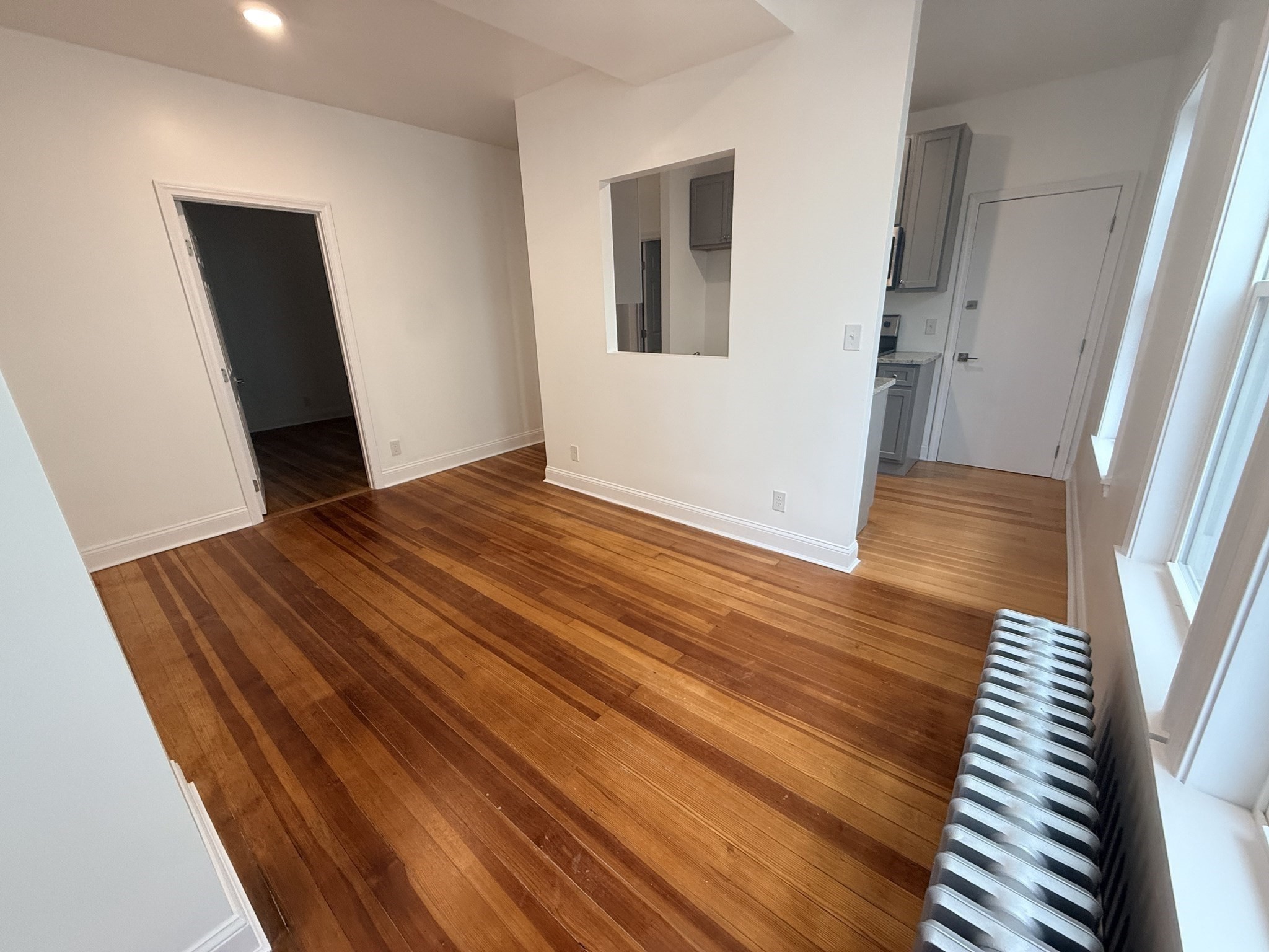 48 Tuttle St Property Photo 7