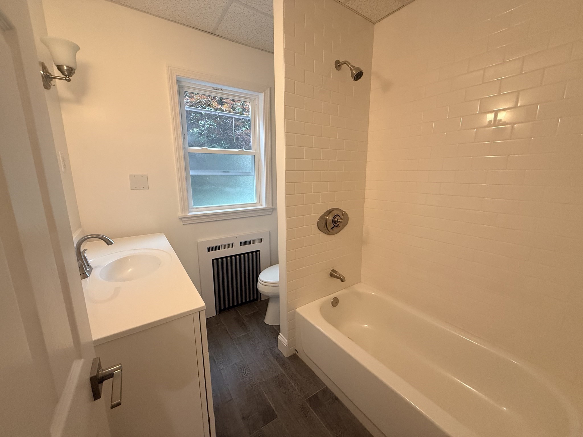 48 Tuttle St Property Photo 13