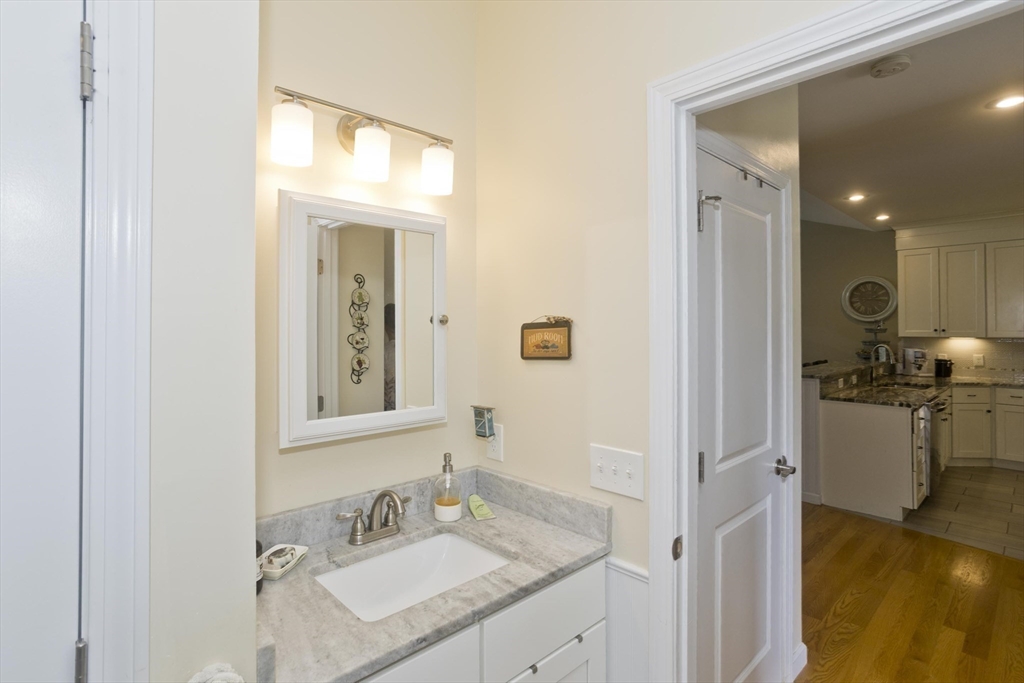 111 Daniel Shays Hwy # 45b Property Photo 32