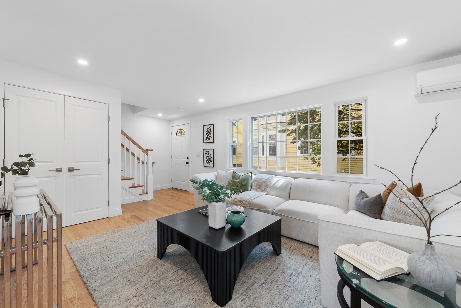 22 Park St Property Photo 27