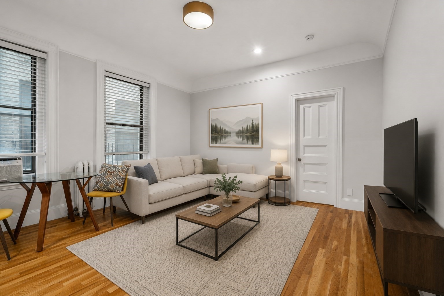 362-366 Commonwealth Ave # 4C Property Photo 1