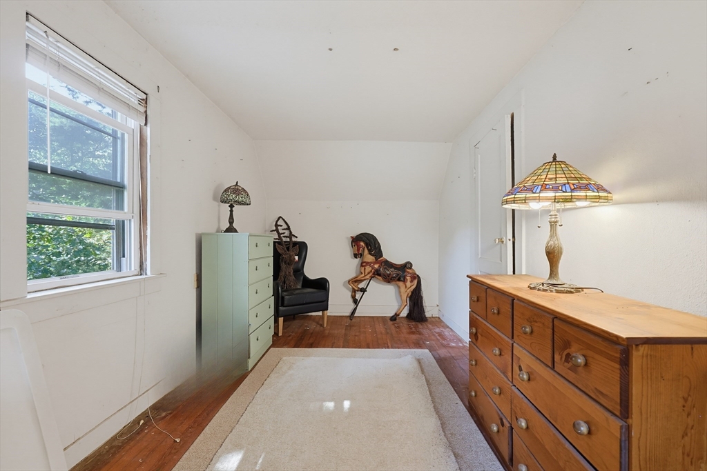 19 King Street Property Photo 16