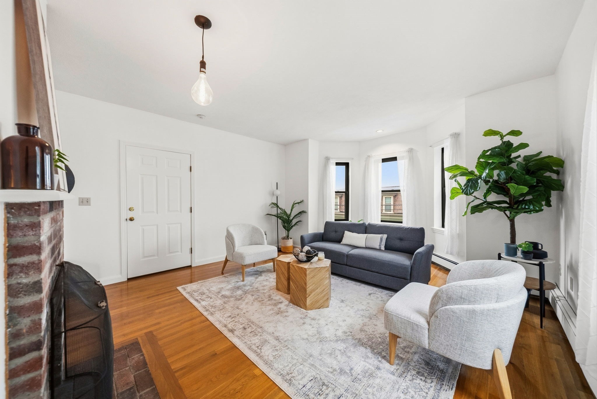 86 Walnut St # 3 Property Photo 3