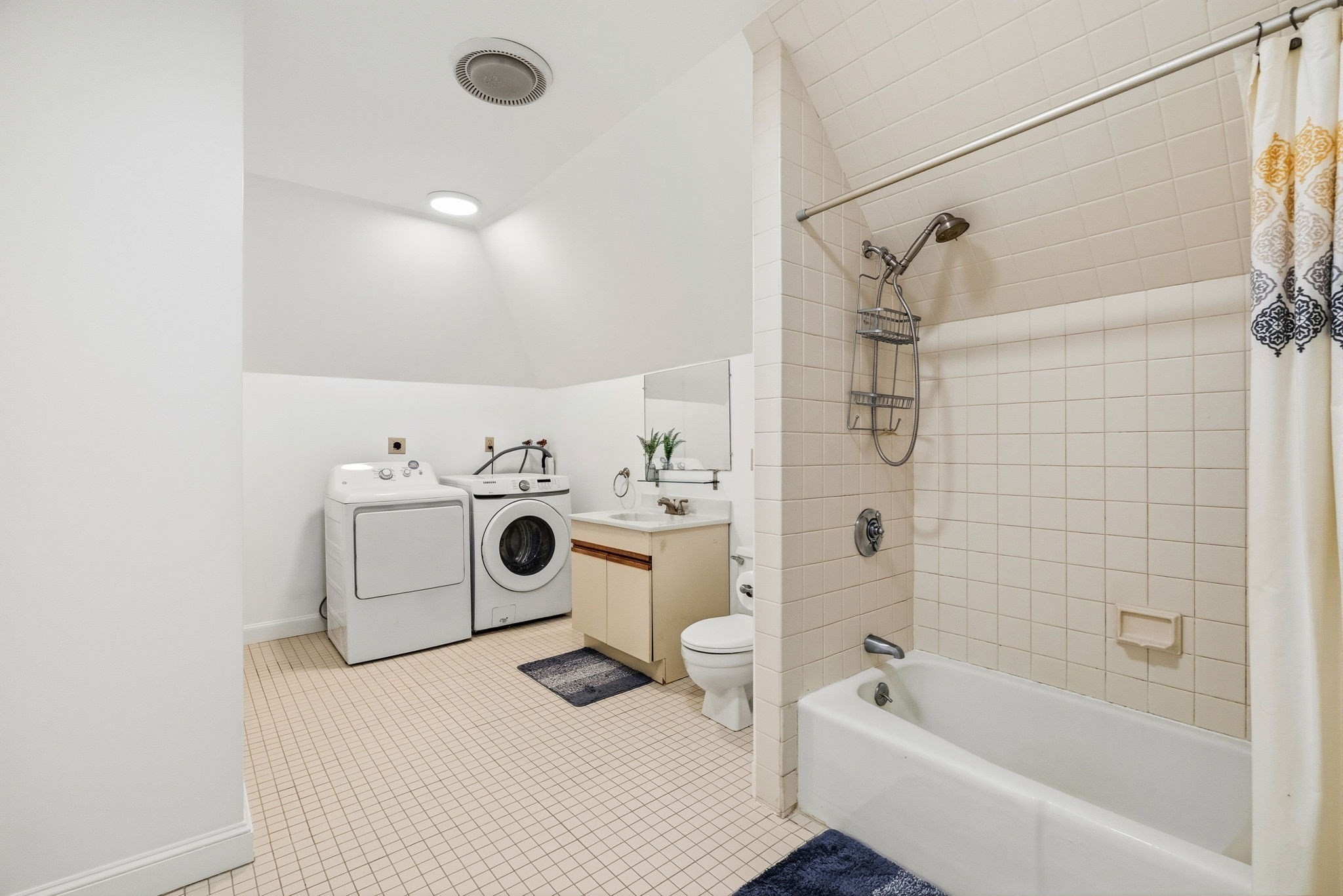 86 Walnut St # 3 Property Photo 19