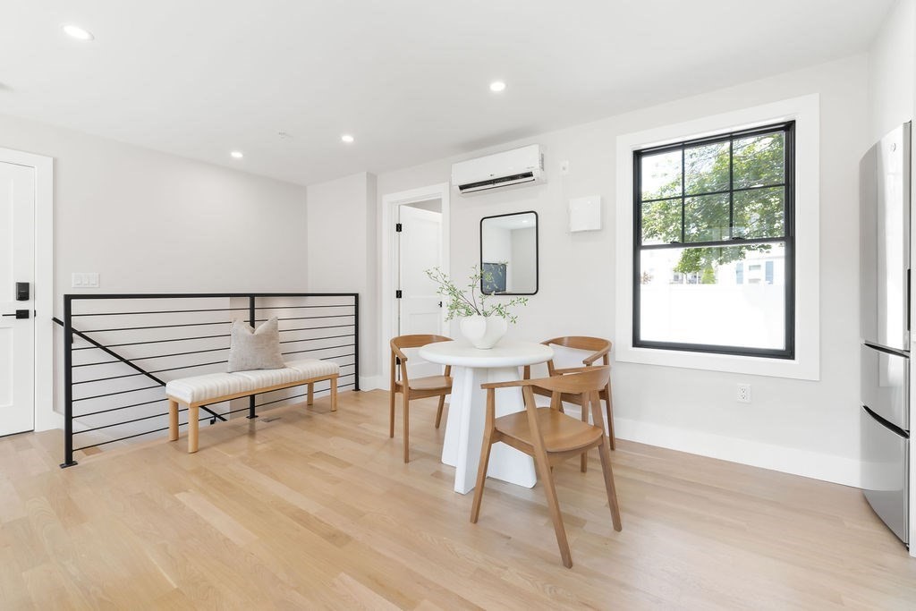 43 Crafts Street Property Photo 7