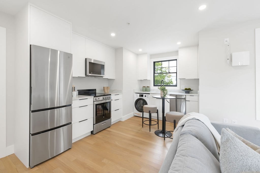 43 Crafts Street Property Photo 16