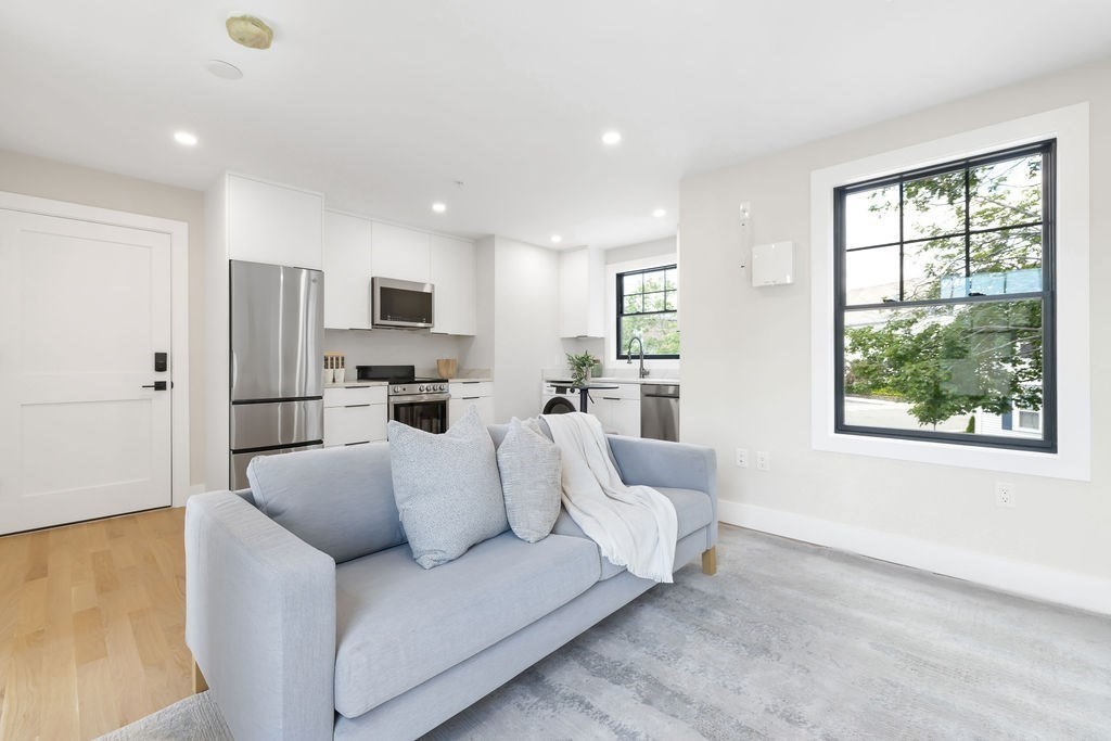 43 Crafts Street Property Photo 17