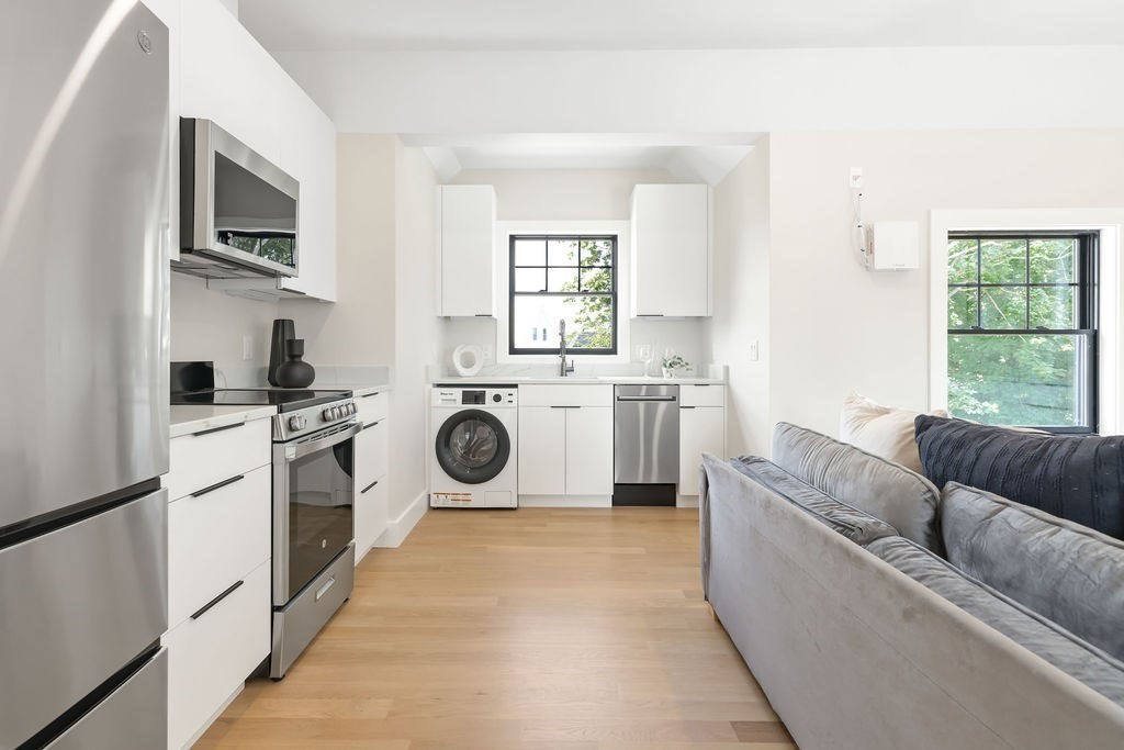 43 Crafts Street Property Photo 24