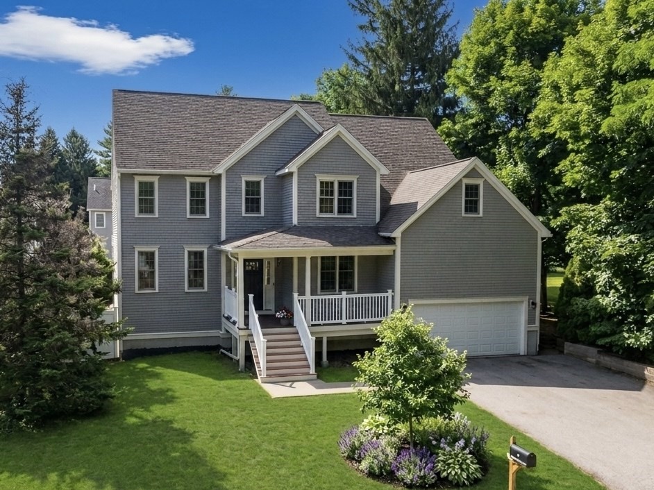 7 Chevy Chase Rd Property Photo 1