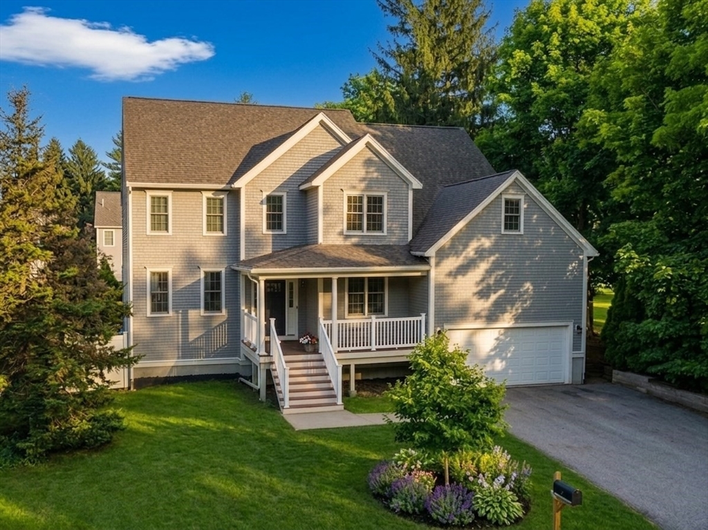 7 Chevy Chase Rd Property Photo 1