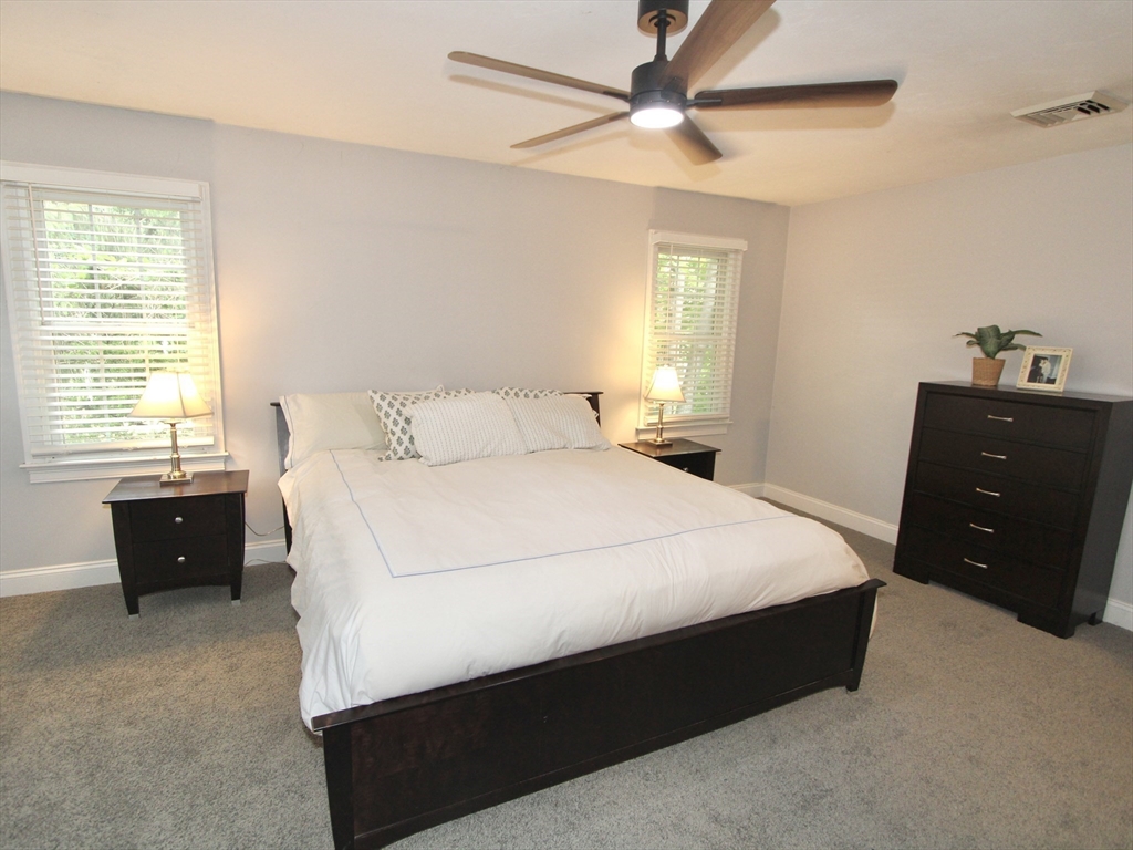 7 Chevy Chase Rd Property Photo 7