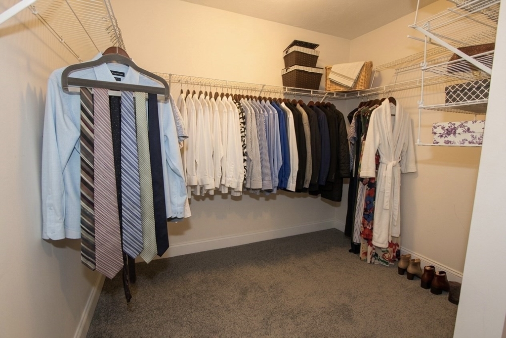 7 Chevy Chase Rd Property Photo 10