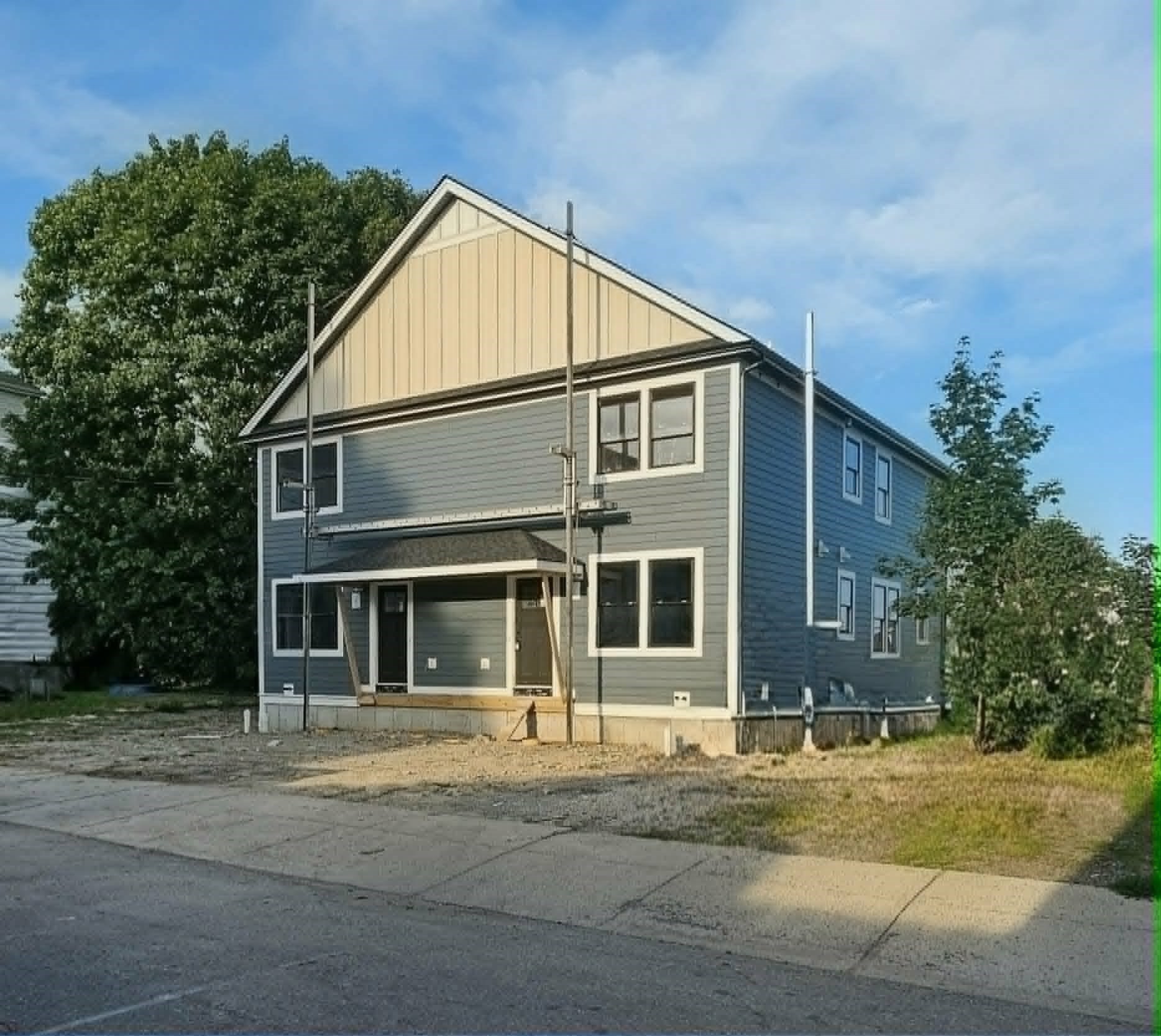 150 Baker St Property Photo 9