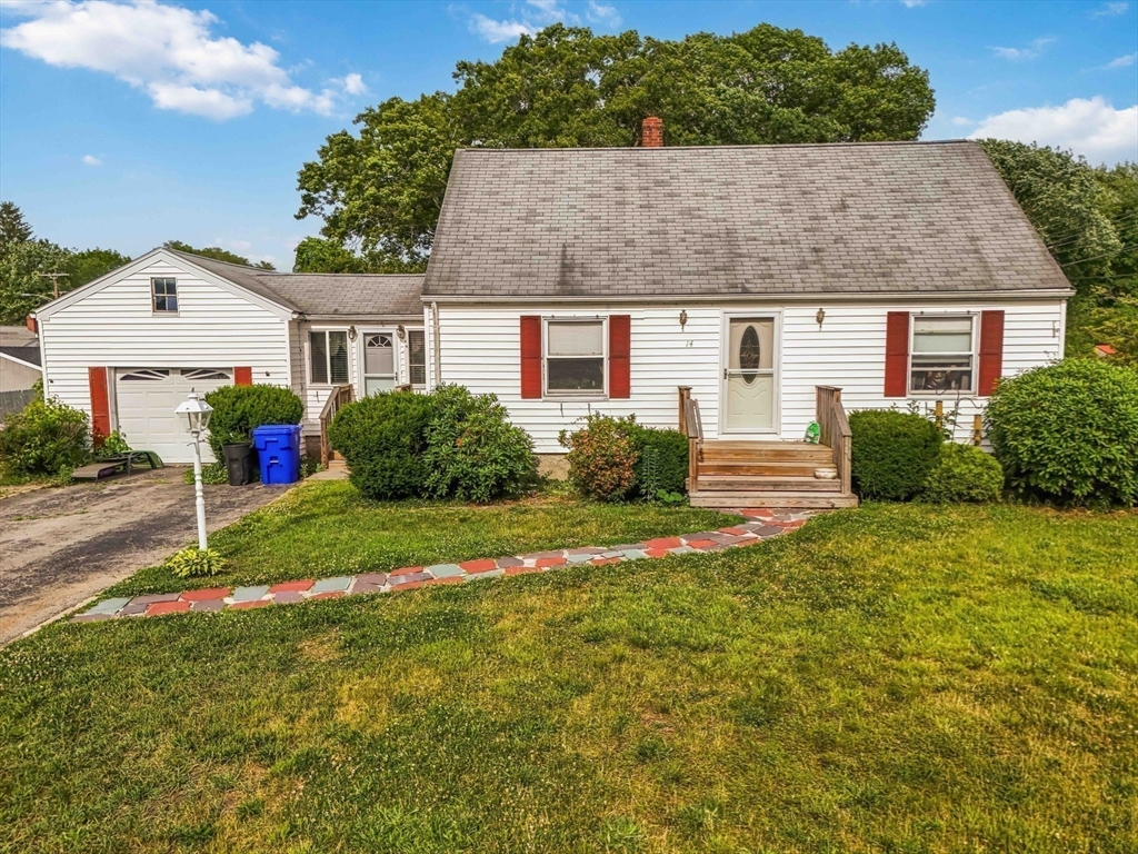 14 Highland Ave Property Photo 1