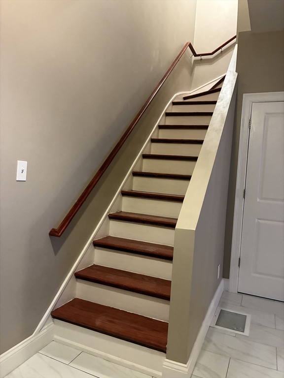 4 Cutler Court Property Photo 9