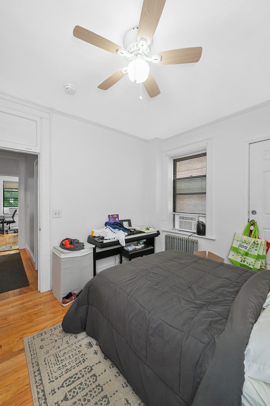 21 Park Vale Ave # 2 Property Photo 15