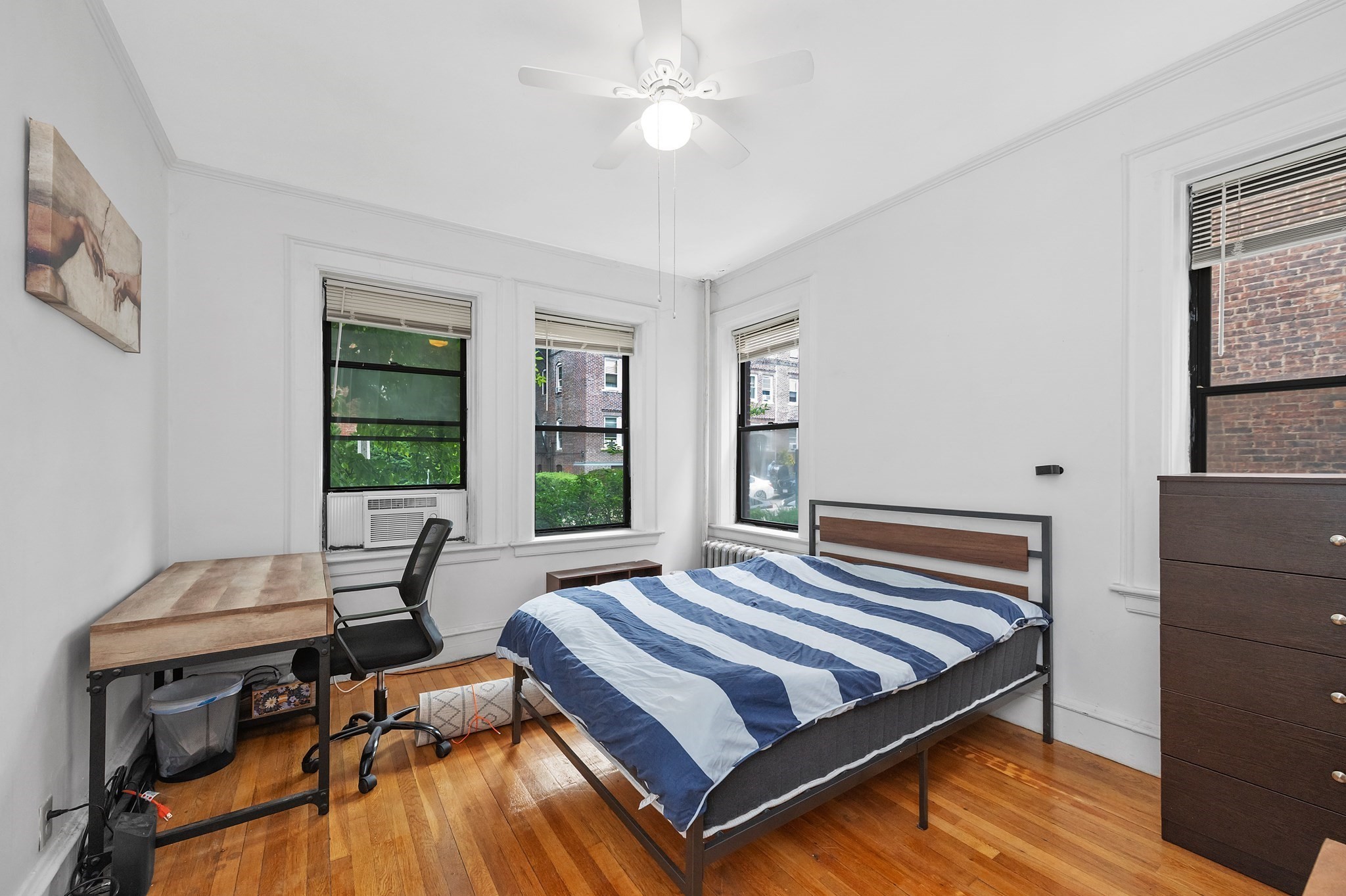 21 Park Vale Ave # 2 Property Photo 16