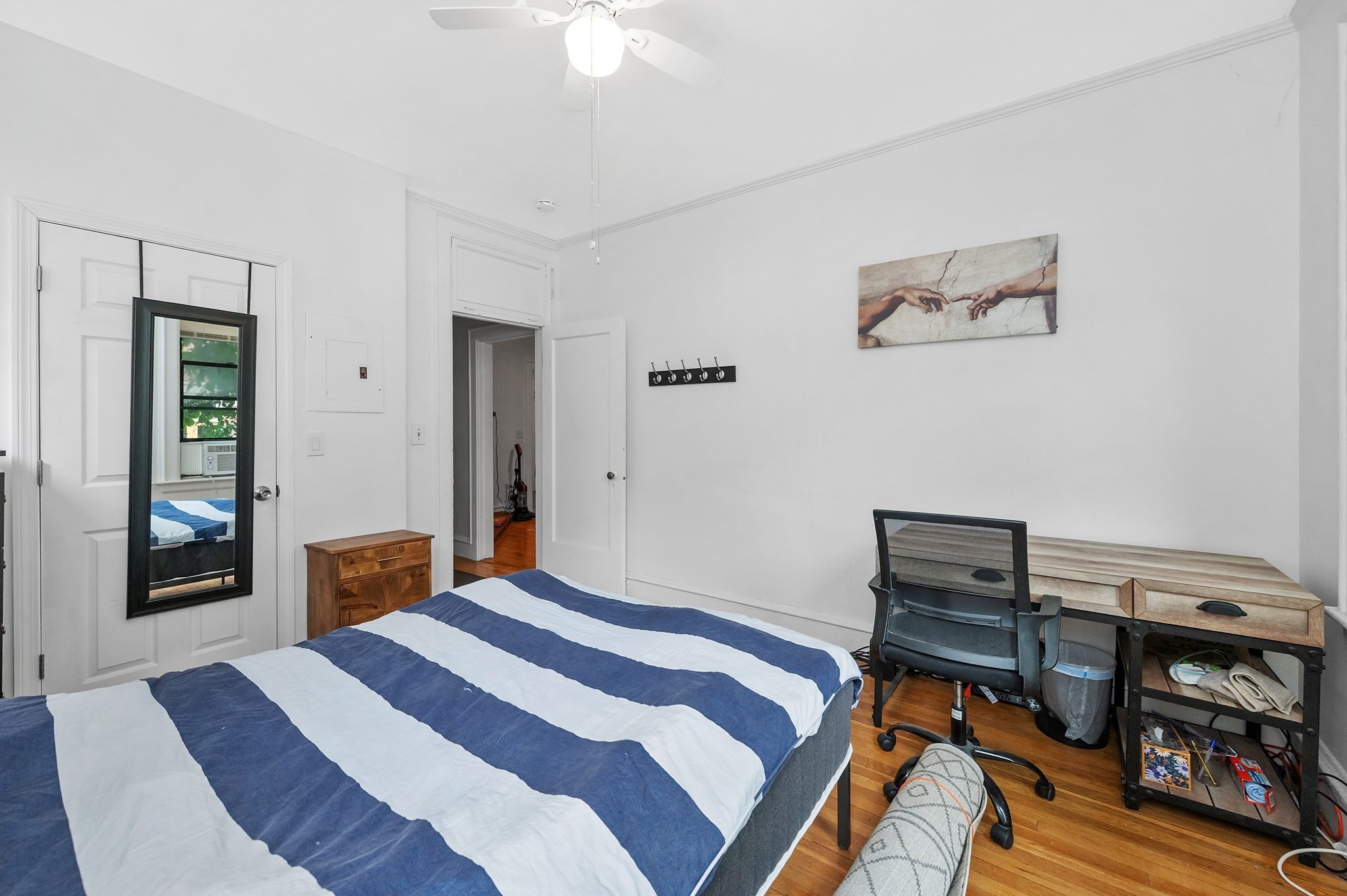21 Park Vale Ave # 2 Property Photo 18