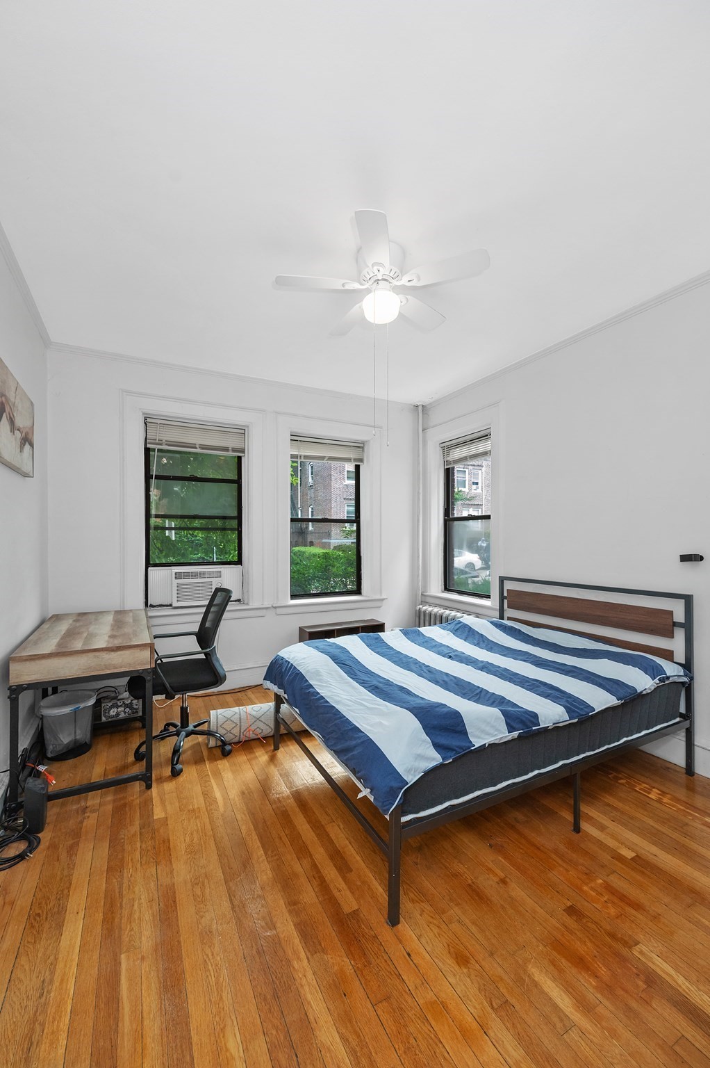 21 Park Vale Ave # 2 Property Photo 19
