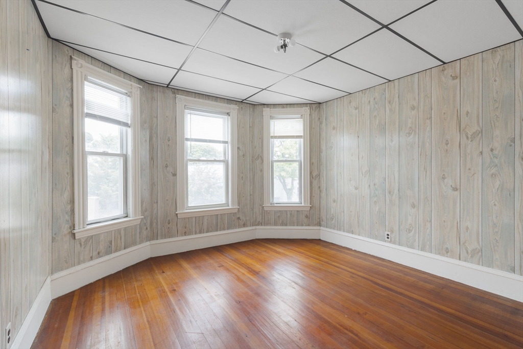 1152 Dorchester Ave Property Photo 11
