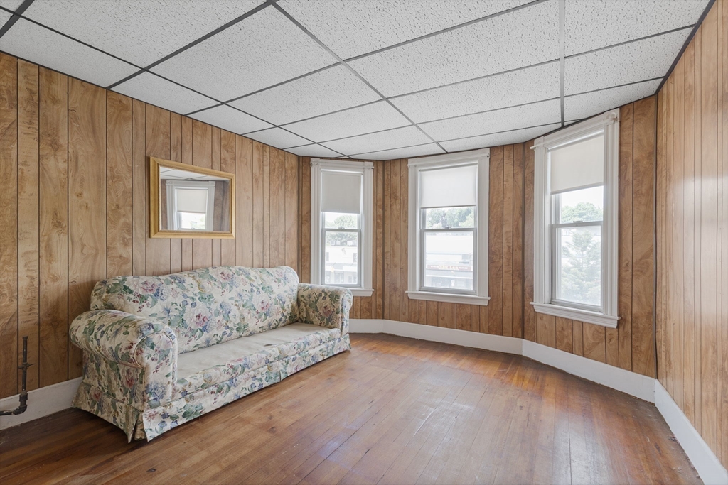 1152 Dorchester Ave Property Photo 19