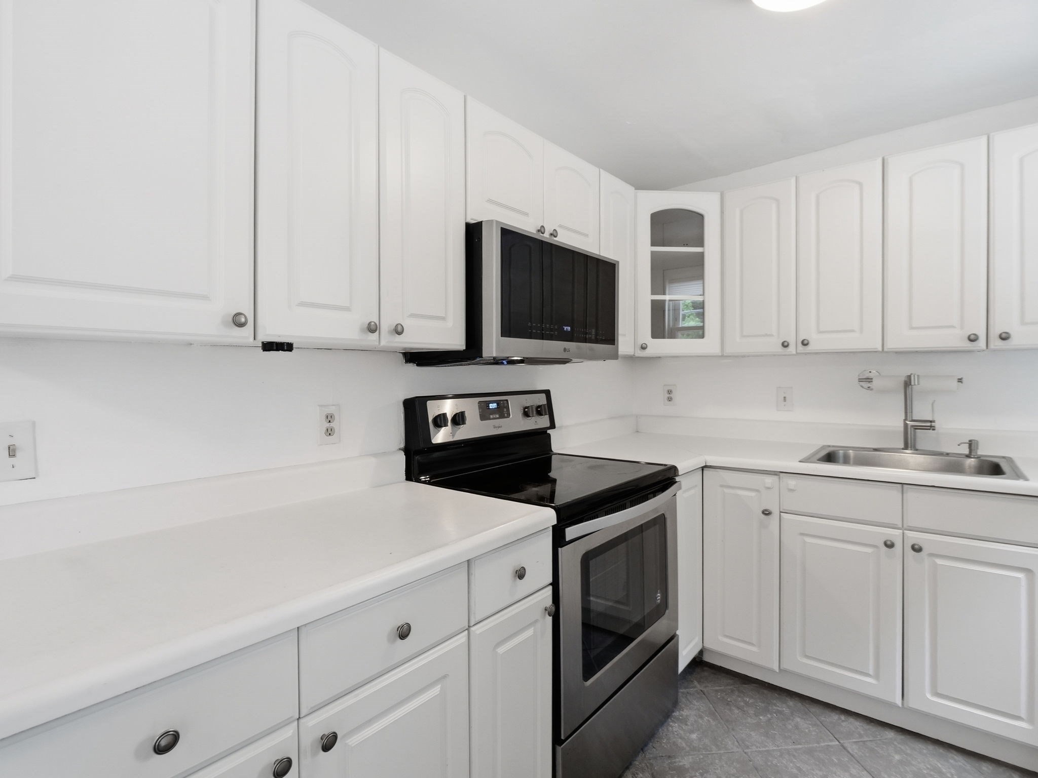 50 Prescott St # 50 Property Photo 4
