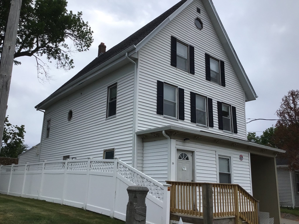 48 Sea St Property Photo 1