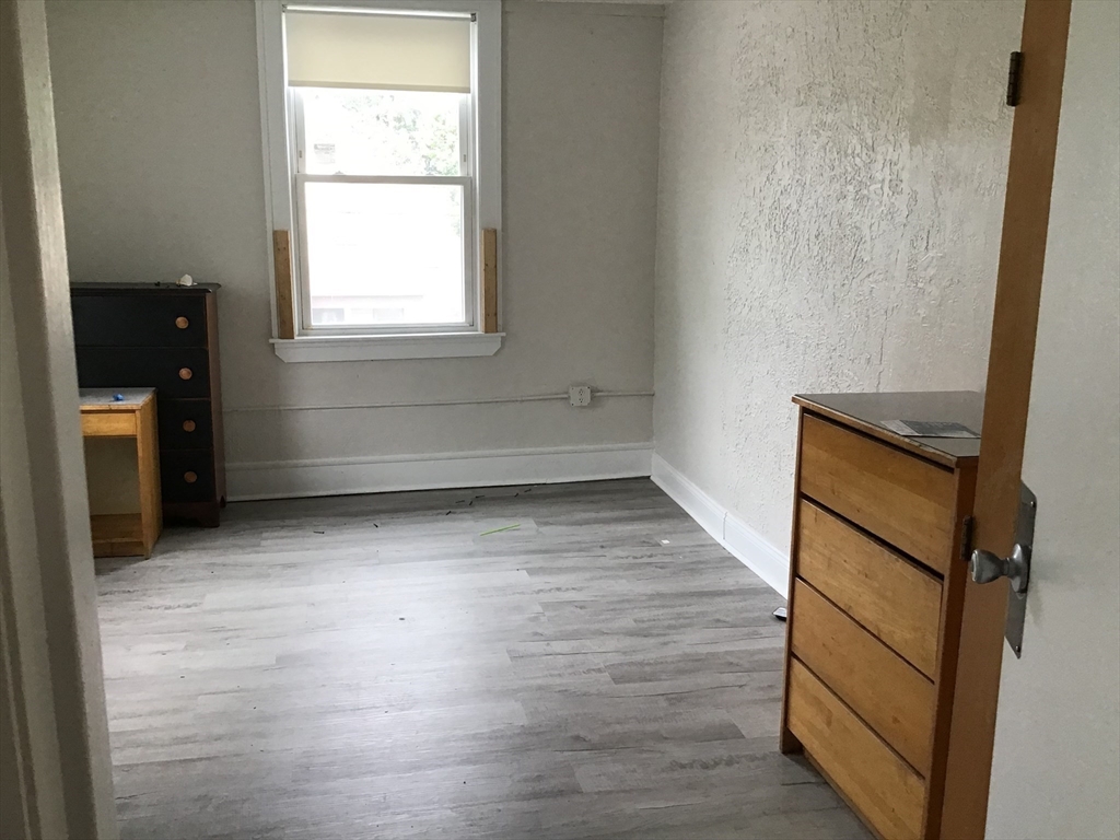 48 Sea St Property Photo 18