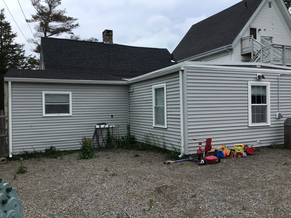 52 Sea St Property Photo 3