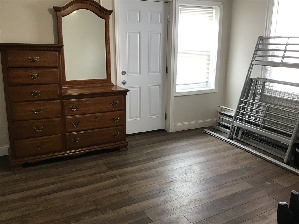 52 Sea St Property Photo 17