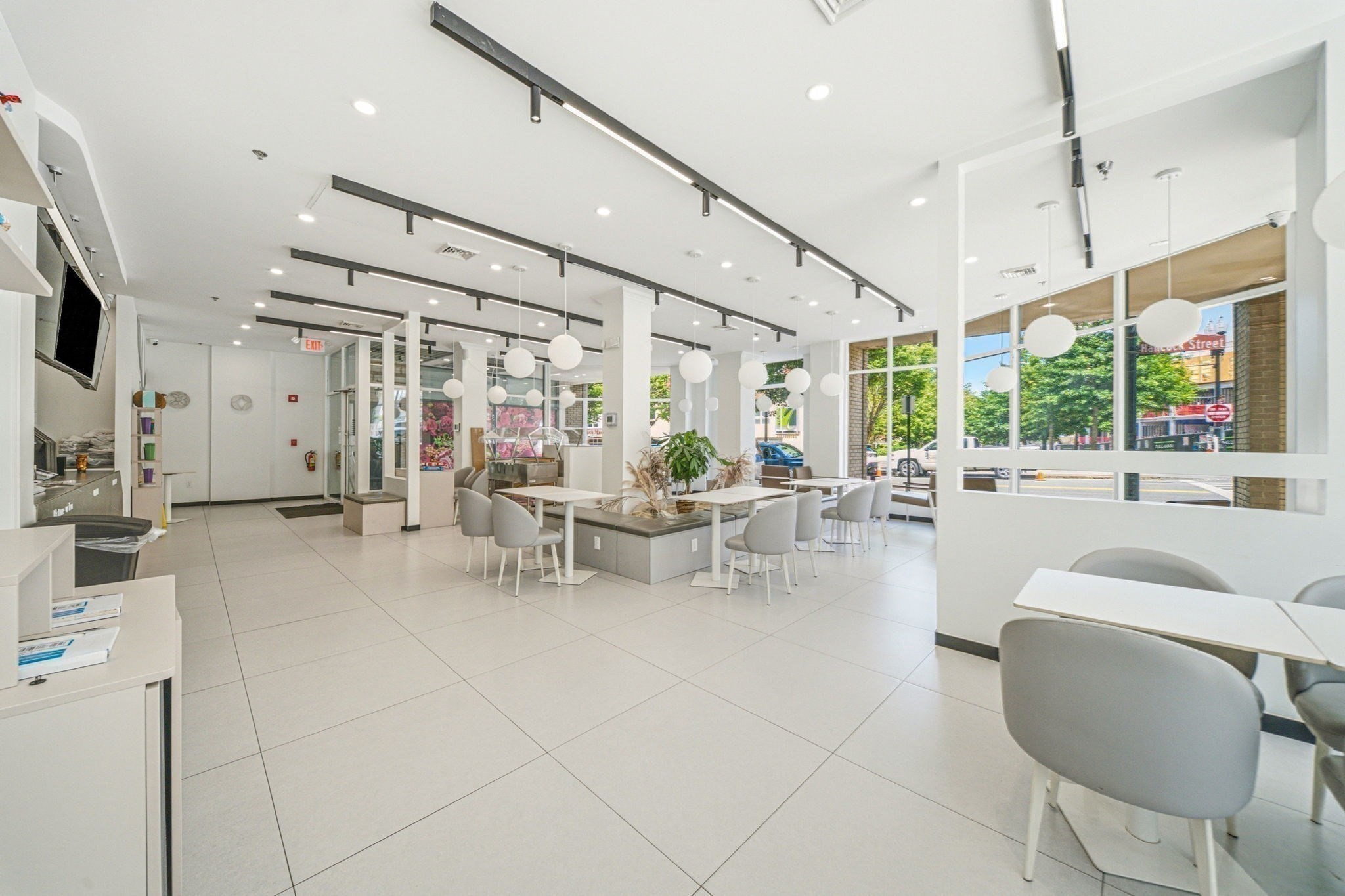 1515 Hancock Street Property Photo 7