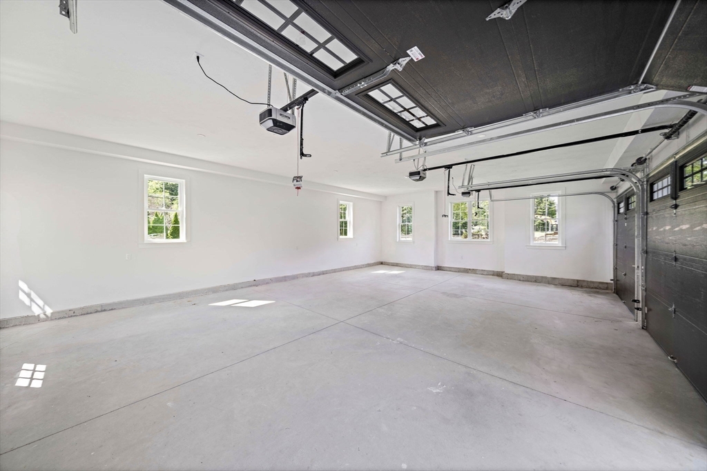 9 Cervelli Farm Dr Property Photo 30