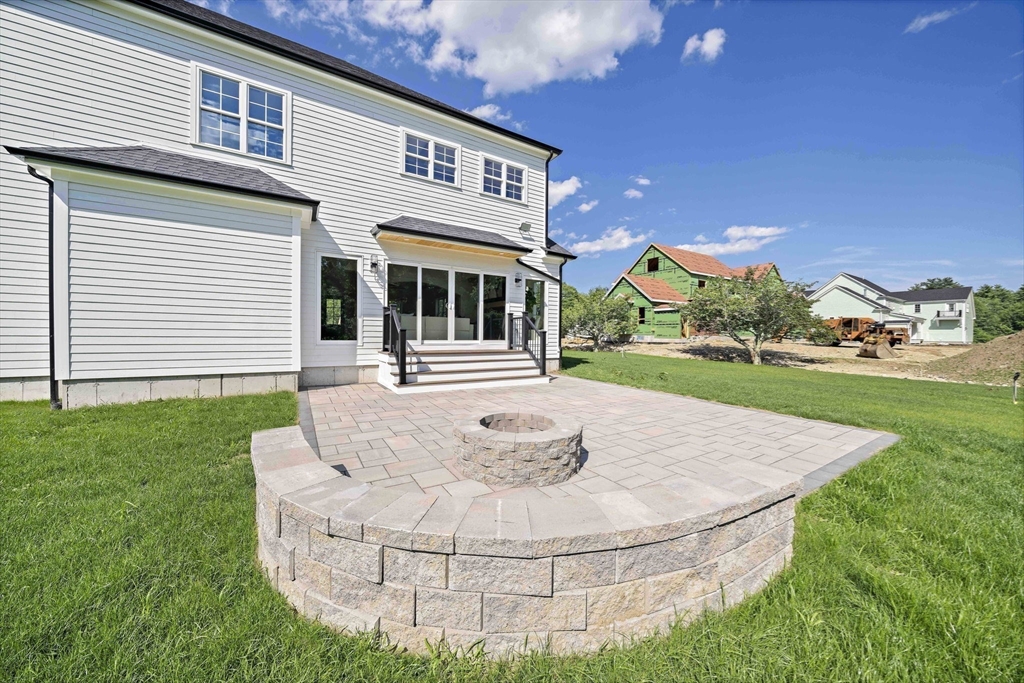 9 Cervelli Farm Dr Property Photo 32