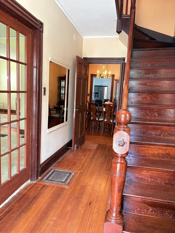 53 Thompson St Property Photo 10