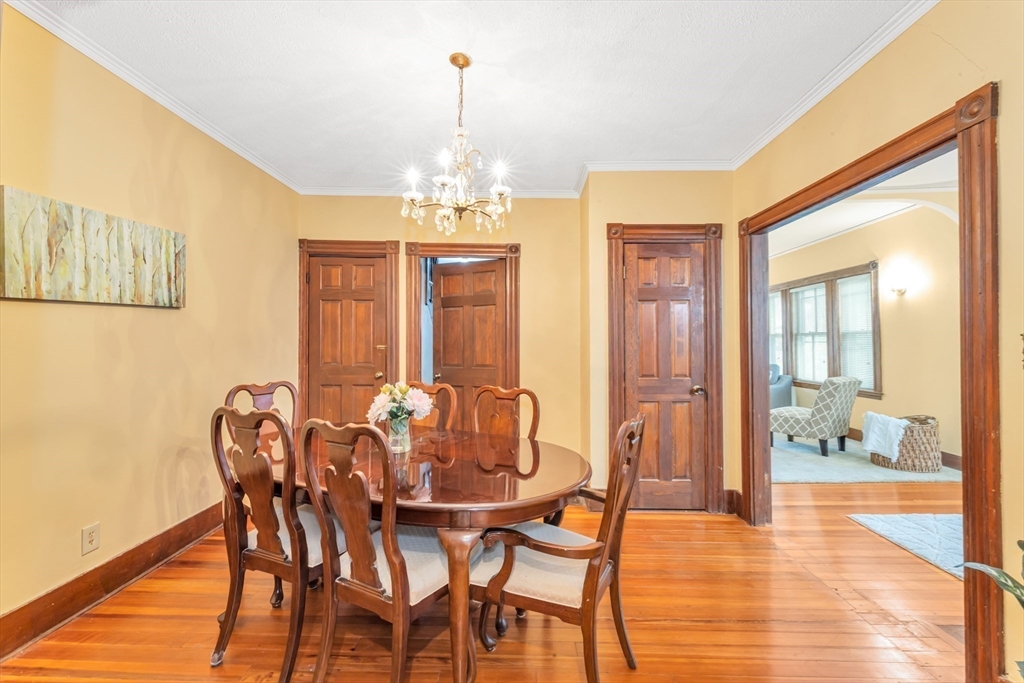 53 Thompson St Property Photo 12