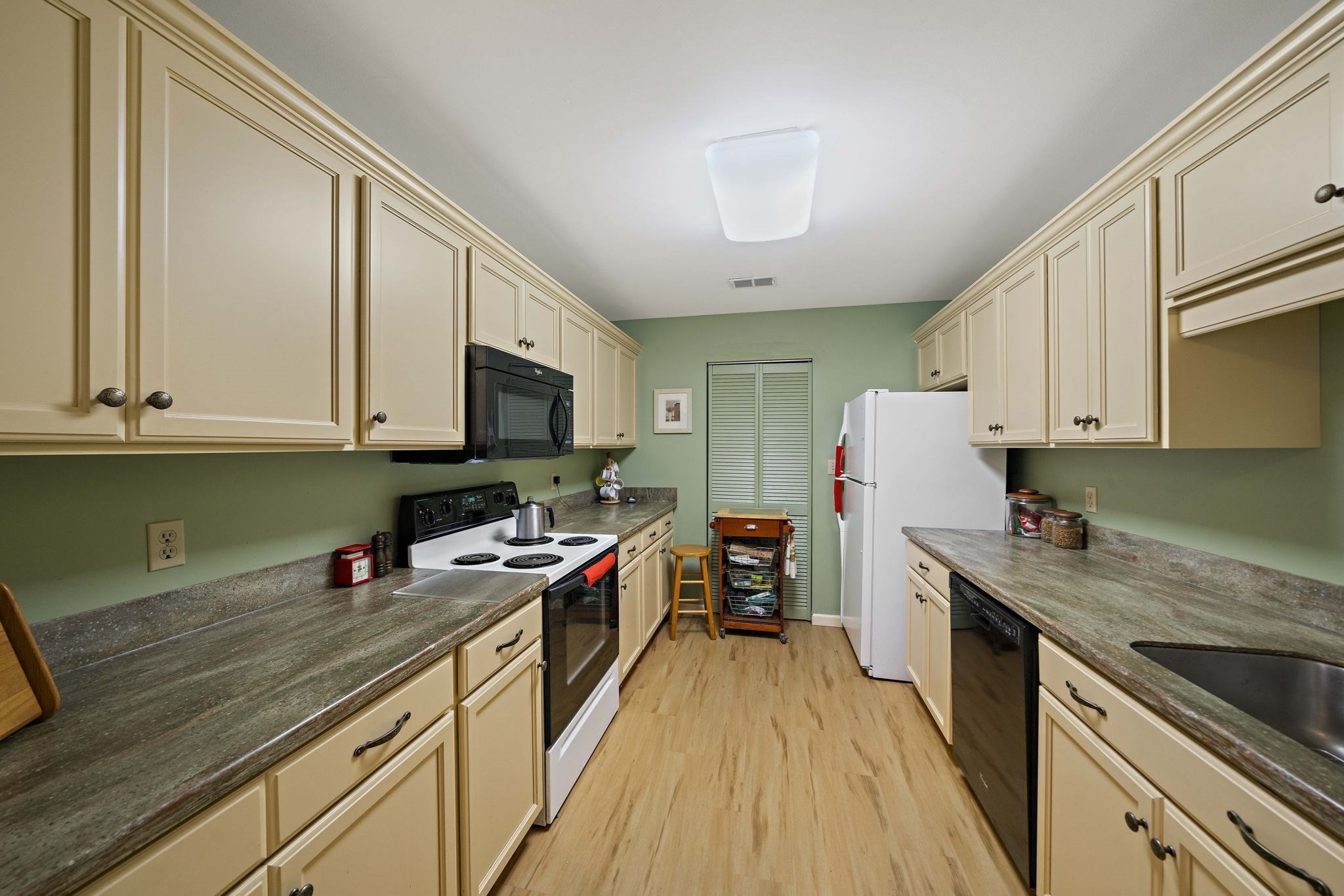90 Sea Street # 134 Property Photo 7