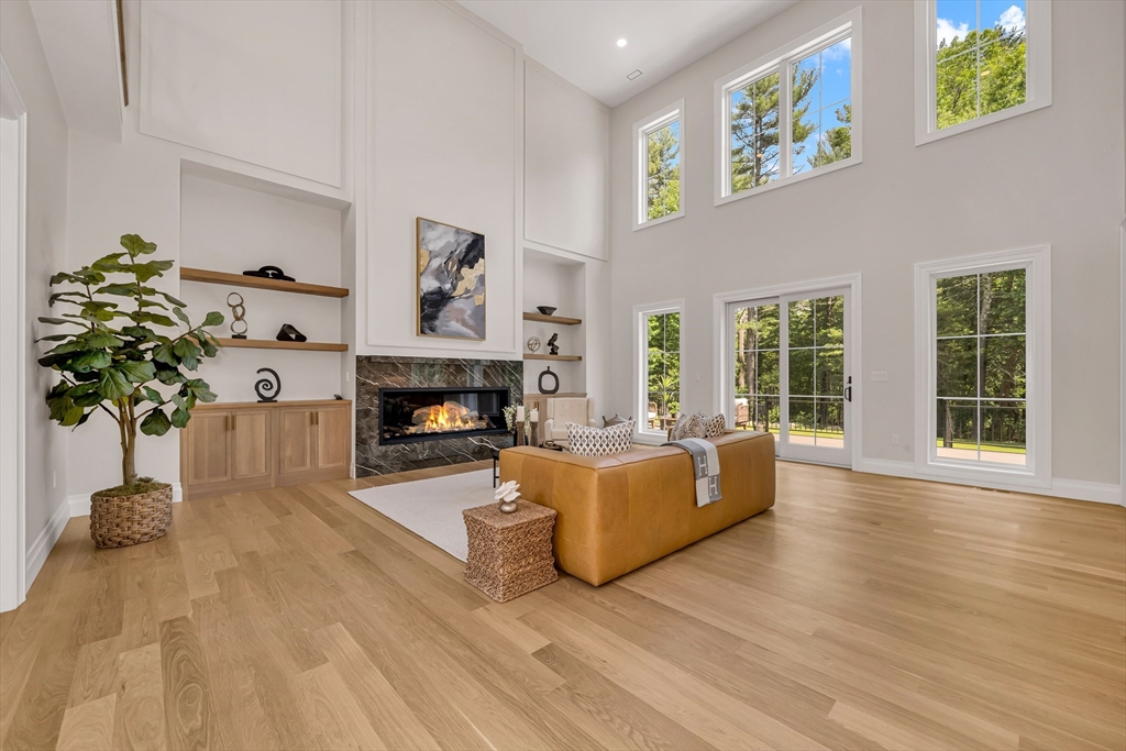 7 Cider Hill Way Property Photo 4