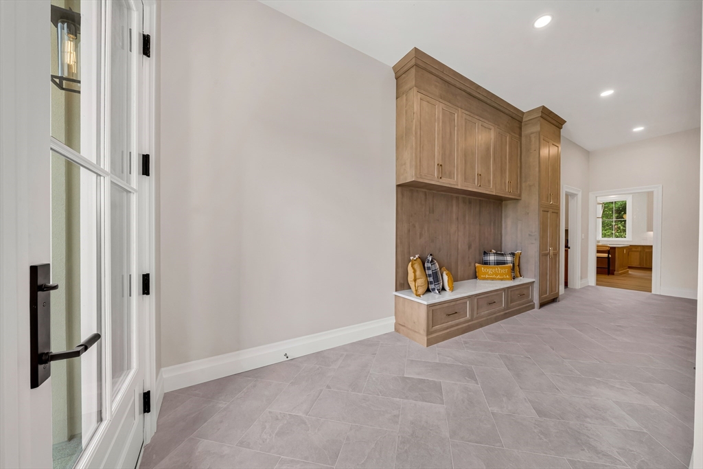 7 Cider Hill Way Property Photo 17