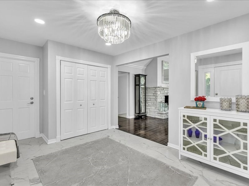 6 Strathmore Rd Property Photo 12