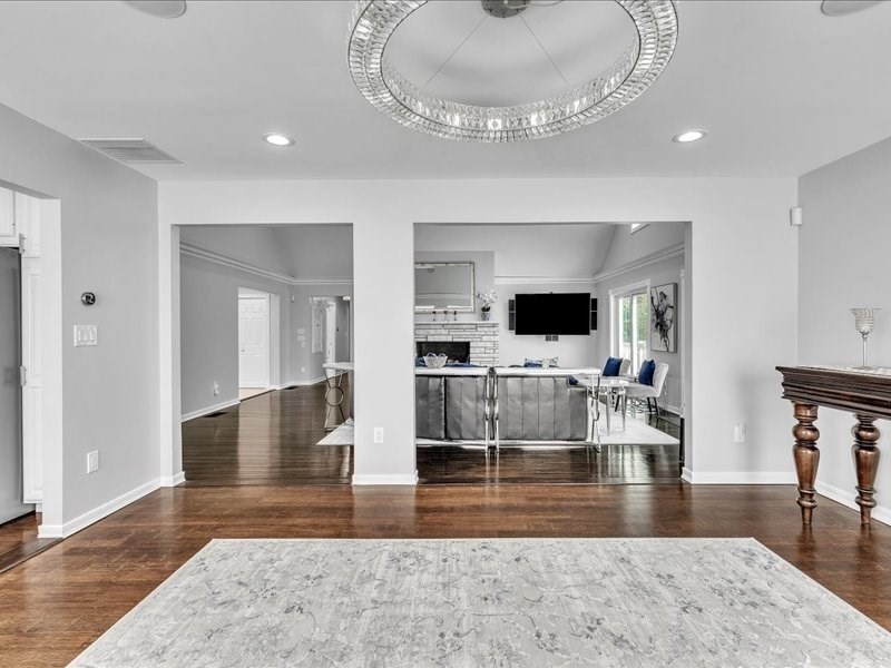 6 Strathmore Rd Property Photo 18