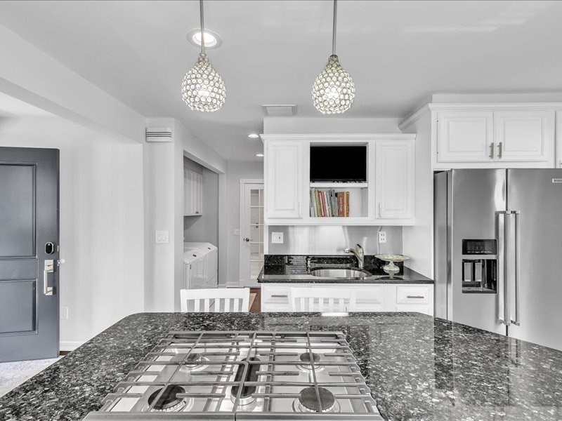 6 Strathmore Rd Property Photo 24